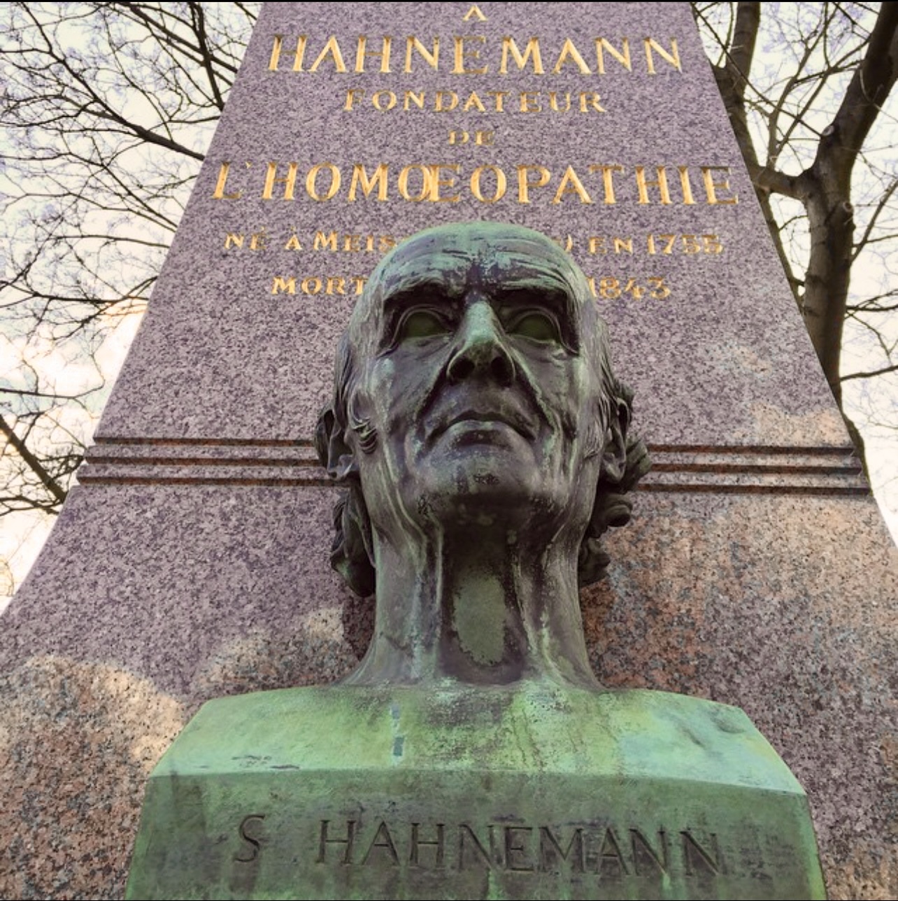 Grabmal Samuel Hahnemann, Père Lachaise, Paris